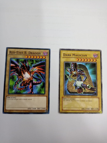 Red-eyes B. Dragon Y Dark Magician Pose Alterna Común Yugioh