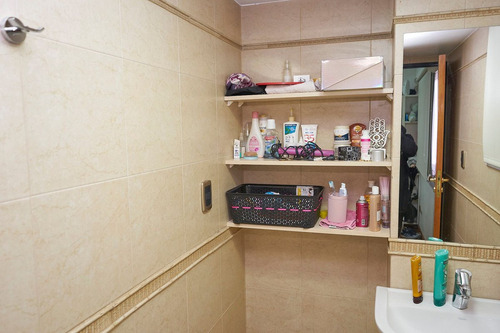 Venta Semipiso 5 Ambientes Dos Cocheras Caseros