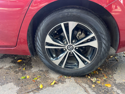 Nissan Sentra 1.8 Advance Cvt