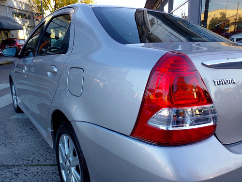 Toyota Etios 1.5 Sedan Xls At
