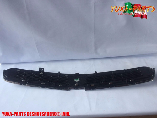 8853 Rejilla Chevrolet Spark 2013-2015 95078755 (Usado)