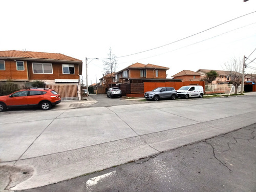 Casa En Excelente Barrio De Puente Alto