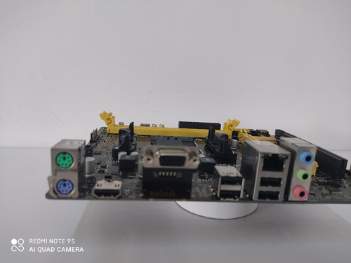 Placa Mãe Amd Asus Modelo A58m-a/br - Usada - Sem Espelho