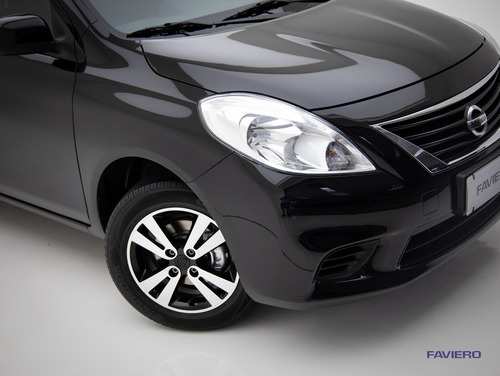 Nissan Versa 1.6 16v Sv (flex)