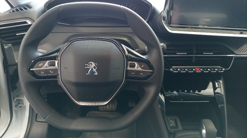 Imagen 18 de 21 de Peugeot 208 Style 1.6 Tiptronic - Avec Peugeot