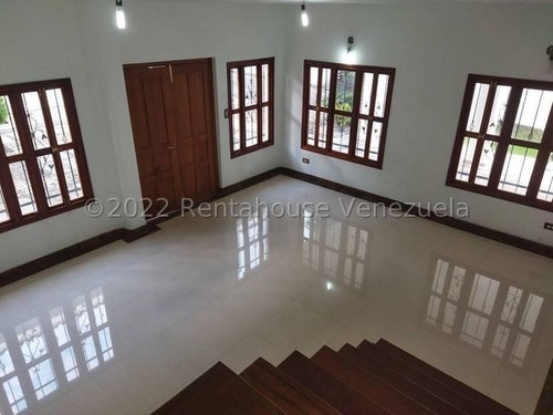 Imagen 7 de 23 de Townhouse En Venta Barrio Sucre Maracay 23-15286 Hc