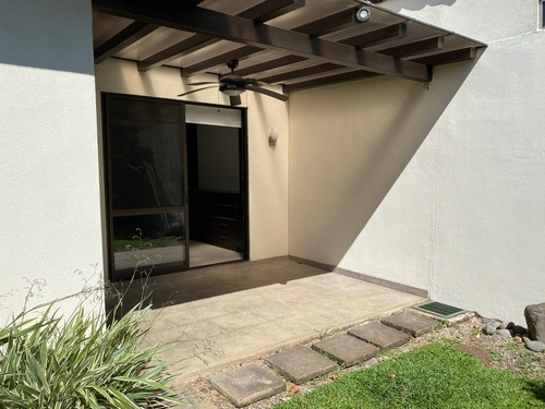 Imagen 2 de 30 de Venta De Casa Parques Del Sol Santa Ana