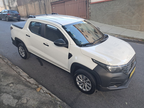 Fiat Strada 1.4 Endurance Cab. Dupla Flex 4p