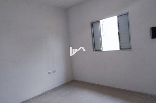 Imagem 6 de 10 de Casa Com Espaço Para Piscina Sendo Lado Praia Em Itanhaém