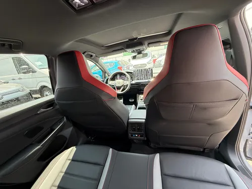 Volkswagen Golf GTI 2.0L Turbo 261HP DSG7 vel