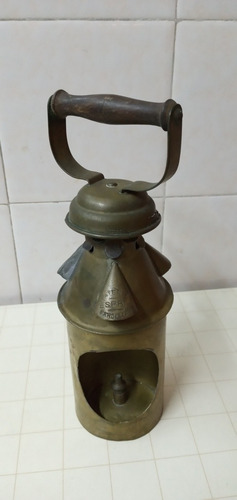 Antiguo Difusor De Farol A Carburo De Minero