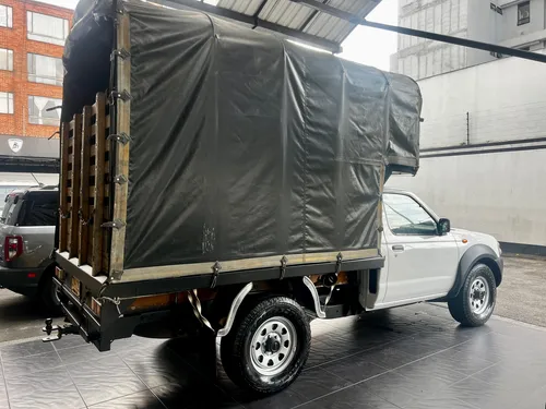 Nissan Frontier 3.0 Std D22
