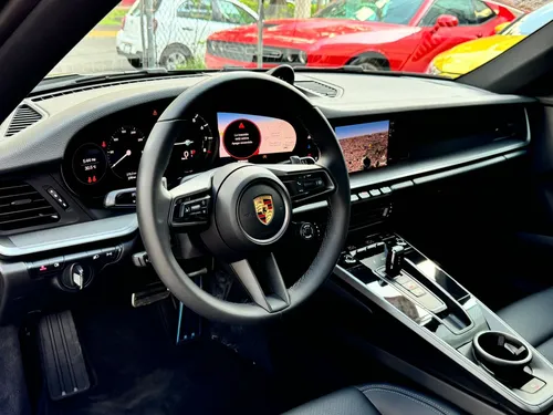 Porsche 911 Carrera 2024