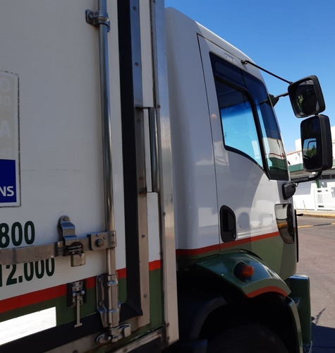 Ford 1722 Modelo 2013