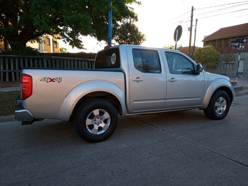 Nissan Frontier 2010 2.5 Le Cab Doble At 4x4
