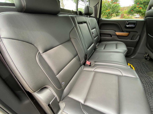 Imagen 10 de 15 de Chevrolet Cheyenne 5.3 Doble Cab Ltz 4x4 At