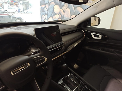 Imagen 9 de 16 de Compass Limited Plus 1.3 Turbo*