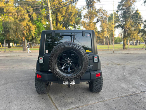 Imagen 9 de 20 de Jeep Wrangler 2015 3.6 Unlimited 284hp Mtx