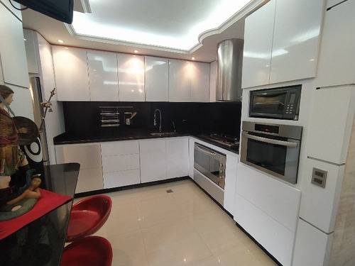 Imagen 3 de 13 de Town House En Venta Naguanagua Mañongo Mb Aa