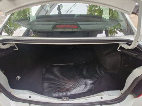 Renault Logan 1.6 Privilege 105cv