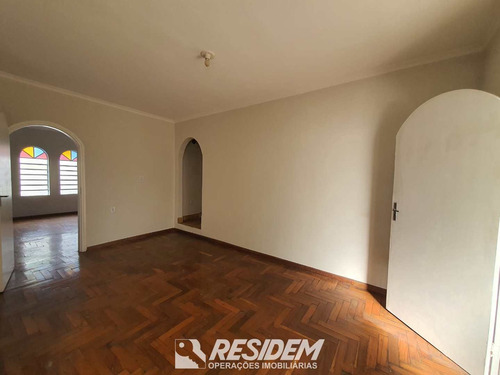 Imagem 3 de 19 de Casa 3dorms, Locação, Jd. Brasil, Próximo Tauste, Bauru/sp - A10126500