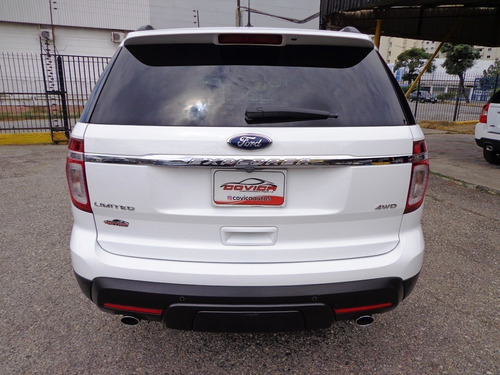 Imagen 5 de 12 de Ford Explorer Limited 2015 V6 4x4 Automático