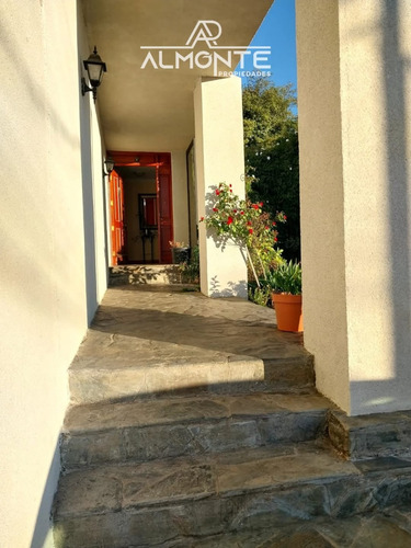 Se Arrienda Hermosa, Amplia Y Cómoda Casa En Sector Andalué