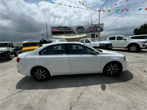 Volkswagen Jetta 2.0 Gli Dsg Paq. Navegación At