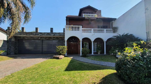 Imagen 2 de 14 de Chalet En Venta En Ituzaingo Norte