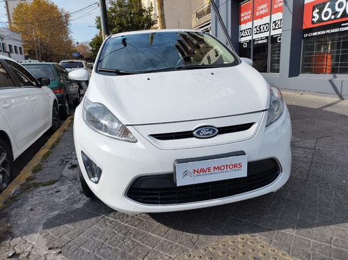 Imagen 19 de 20 de Ford Fiesta Kinetic Design 1.6 Titanium 120cv