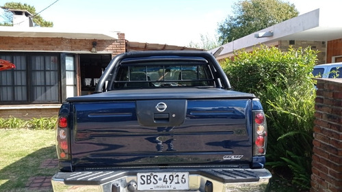 Nissan Np300 2.4 Doble Cabina 4x4 Mt 2014