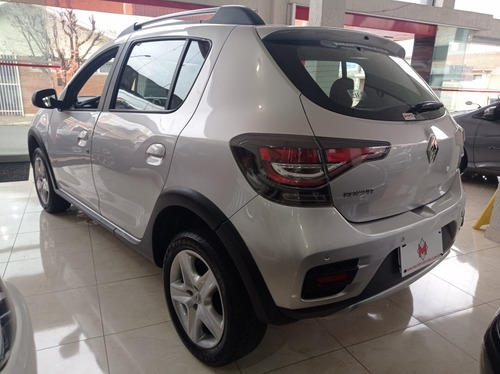 Imagem 4 de 8 de Renault Sandero 1.6 16v Sce Flex Stepway Zen Manual