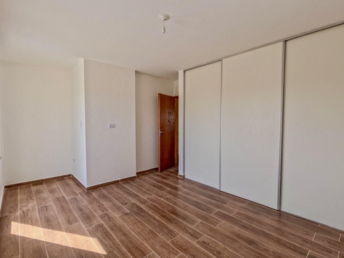 Duplares- Duplex 2 Dormitorio En Alquiler Barrio Docta!!!