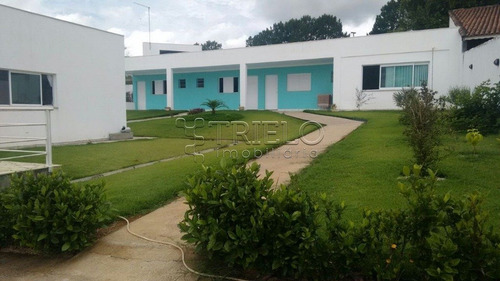 Imagem 1 de 5 de Venda-chacara-biritiba Mirim-03 Suites-2.000 M²-400 Construidos - V-2385