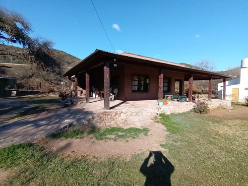 Casa En Venta 2 Dormitorios Comuna San Roque , Zona Carlos Paz , Apto Bancor