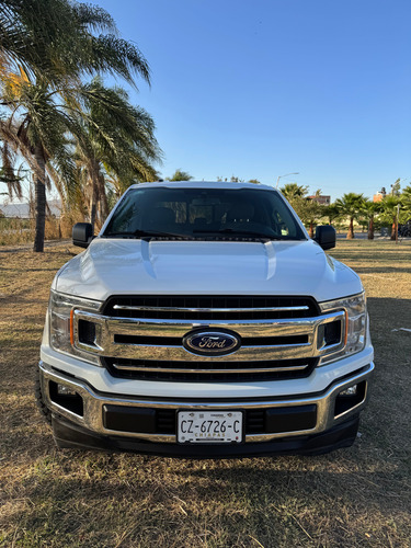 Ford Lobo 5.0l Doble Cabina Xlt V8 4x2 At