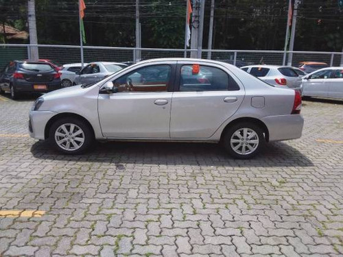 Imagem 8 de 10 de Toyota Etios 1.5 X Plus Sedan 16v Flex 4p Automático