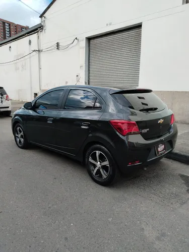 Chevrolet Onix 1.4 Ltz 5 p