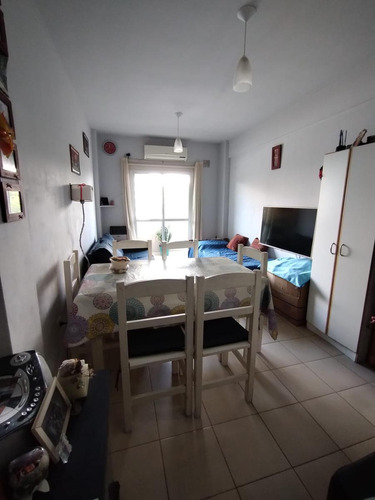 Departamento Un Dormitorio En Venta La Plata