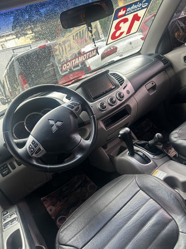 Mitsubishi L200 3.5 Triton Hpe Flex Cab. Dupla 4x4 Aut. 4p
