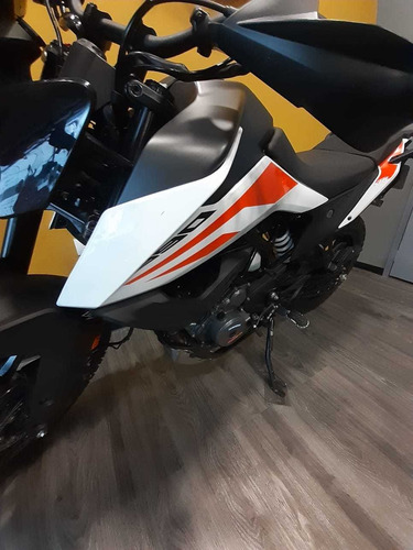 Imagen 4 de 7 de Ktm 390 Adventure