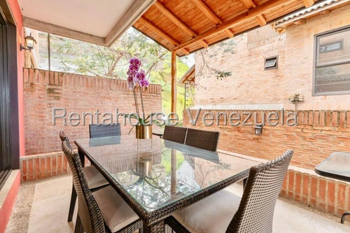 Casa ( 3 Niveles / Remodelada) Venta Alto Hatillo ( Urb. La Hatillana) Mls-25-8876