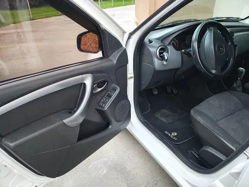 Renault Logan 1.6 Dynamique