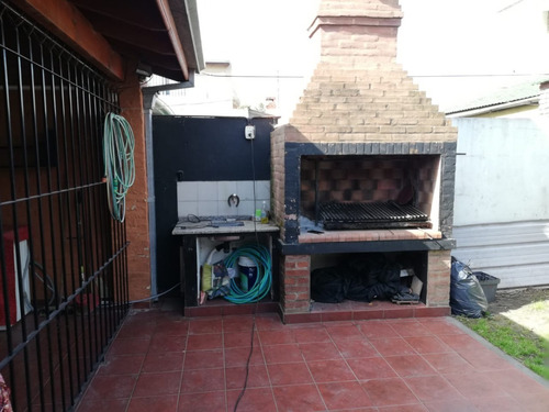 Casa Al Fondo Tipo Quincho