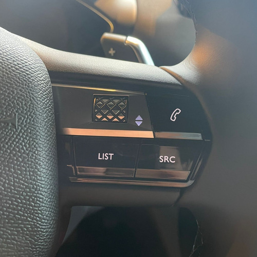 Imagen 10 de 16 de Ds 3 Crossback Puretech 155 Rivoli At8