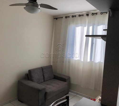 Imagem 2 de 10 de Apartamentos - Ref: V6157
