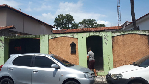 Imagem 1 de 8 de Casa Com Quintal Em Itaguaí - 13863