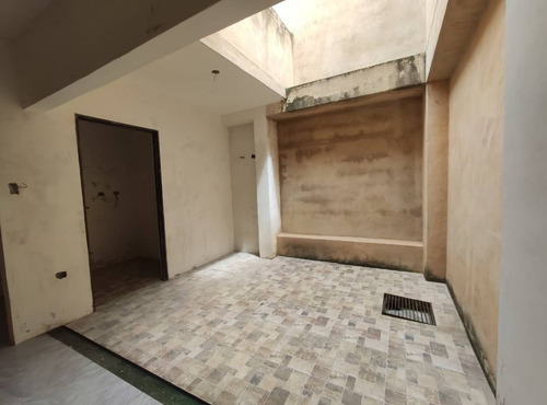Imagen 18 de 26 de Venta De Townhouse E N Villa Corina, San Diego, Carabobo Cód.. 147334