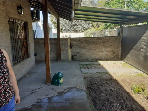 Imagen 2 de 18 de Casas Chalet - Venta