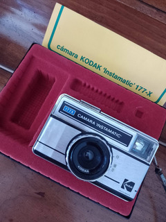 FUNDA cámara antigua fotográfica  " KODAK INSTAMATIC-177X" 
